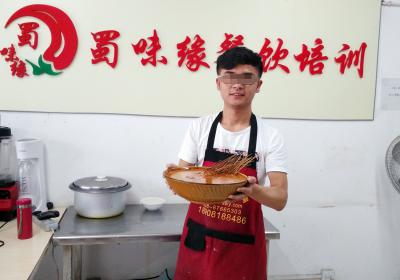 成都小吃午夜福利理论片高清在线观看播放