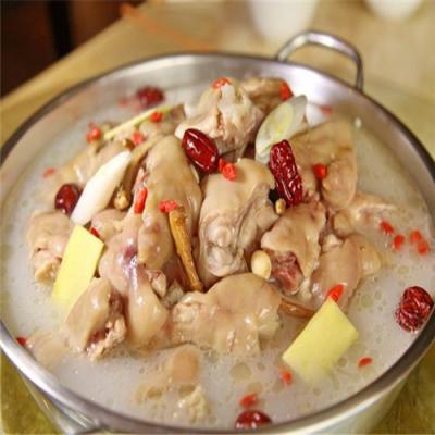 成都養生湯鍋技能操練校園哪裏好？湯鍋底料的辨認和配方