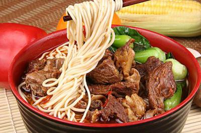  四川牛肉麵食練習學校哪家好？1對1手把手的教學形式