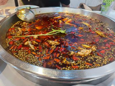 掌握美蛙魚火鍋核心技術：開啟您的餐飲致富之路